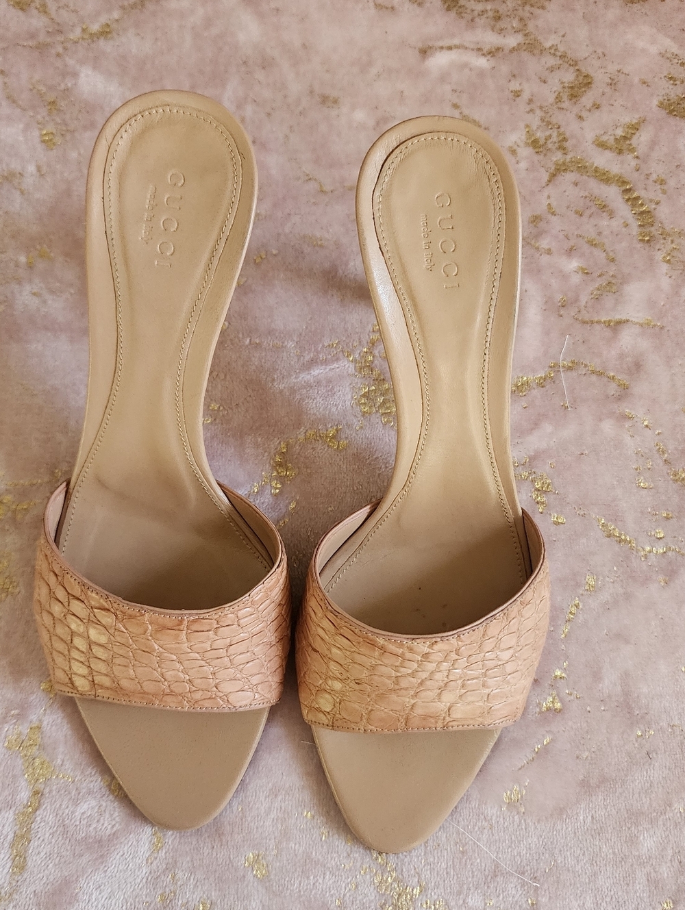 GUCCI |Tom Ford Era Croc Embossed Leather Mule Heels - Picture 7 of 17